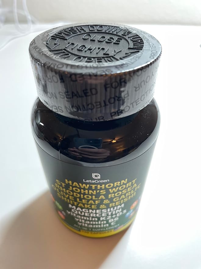 Organic Hawthorn Berry Capsules 2000mg with 2500mg Rhodiola 4000mg Olive 1000mg Shiitake 1000mg Reishi 1000mg Quercetin 150mg (240 (240 Count)