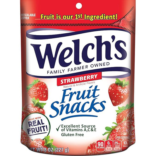 Welch's Fruit Snacks, Straberry, Perfect for Sharing, Bulk Bag, 8 oz (Pack of 1)